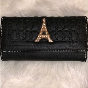 Eiffel Tower Hans Clutch